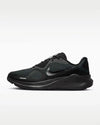 Nike Structure 26
